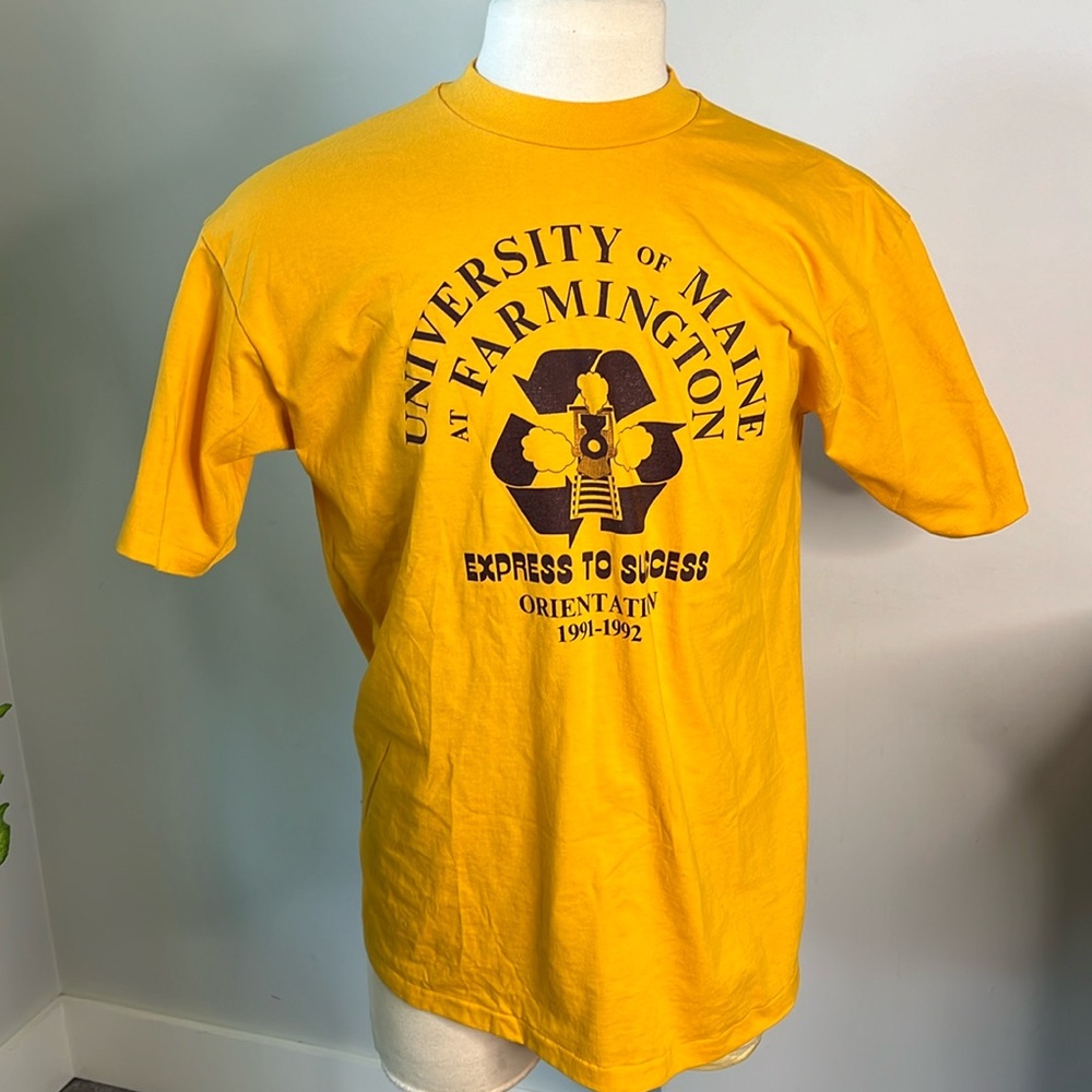 NEW Lot of (4) University of Maine Farmington Men’s Tees